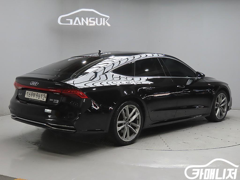 Audi A7 55 TFSI Quattro Premium thumbnail 4