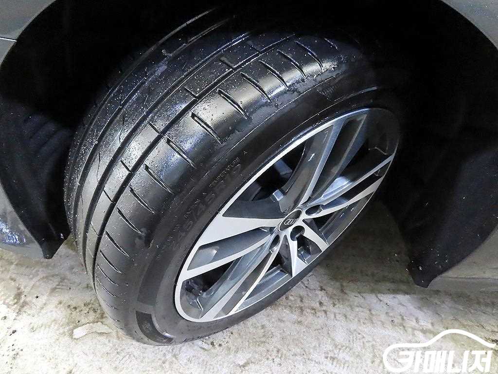 Audi A6 45 TFSI Premium thumbnail 20