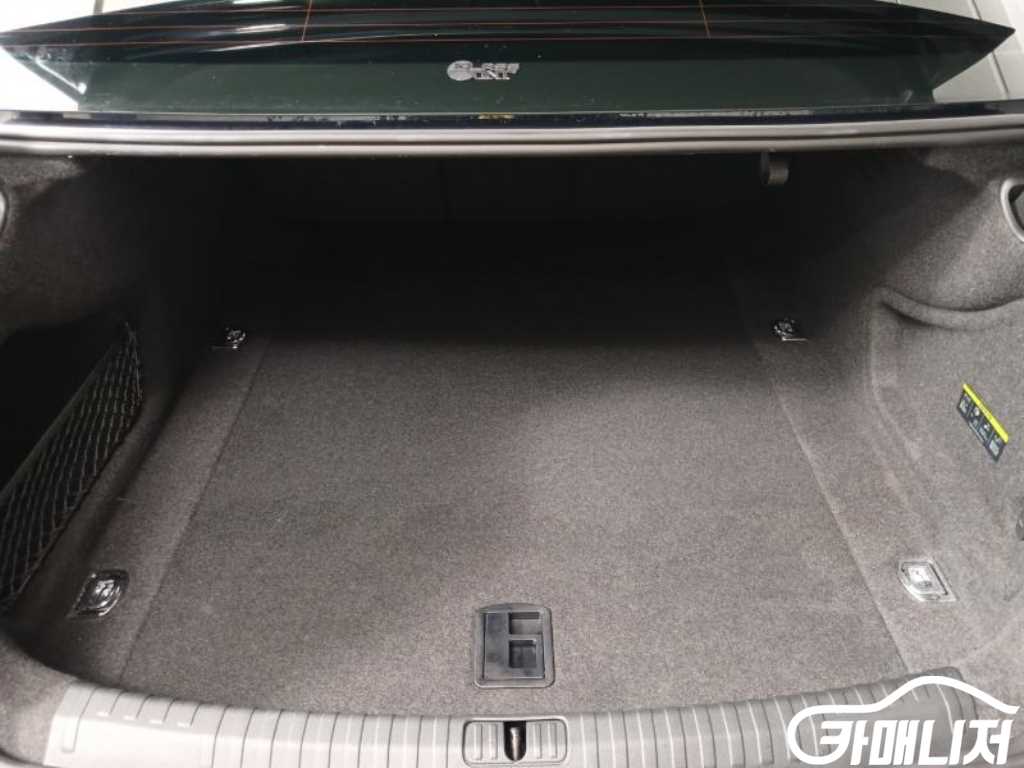 Audi A6 40 TDI Premium thumbnail 18