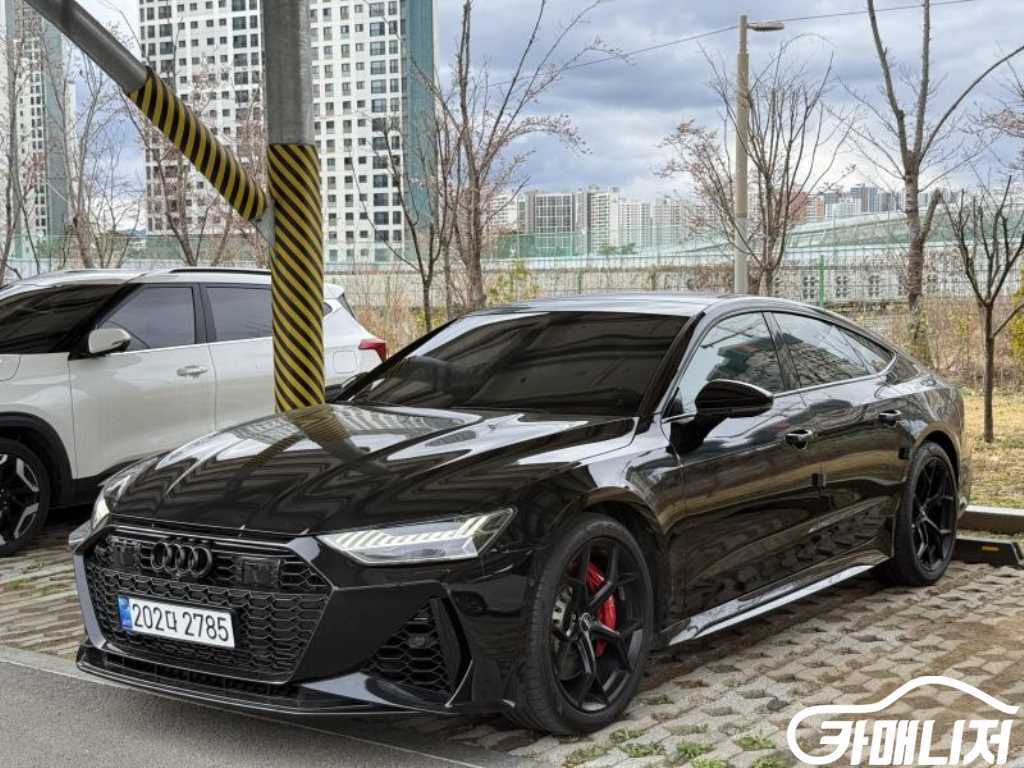 Audi A7 55 TFSI Quattro Premium thumbnail 2