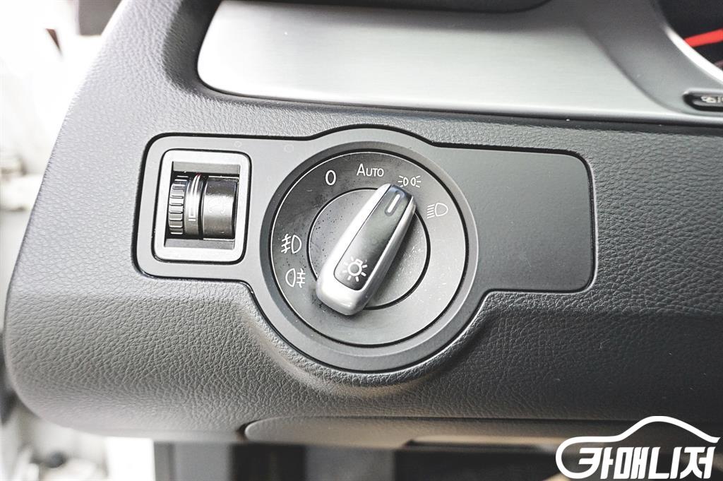 Volkswagen CC New CC 2.0 TSI thumbnail 17