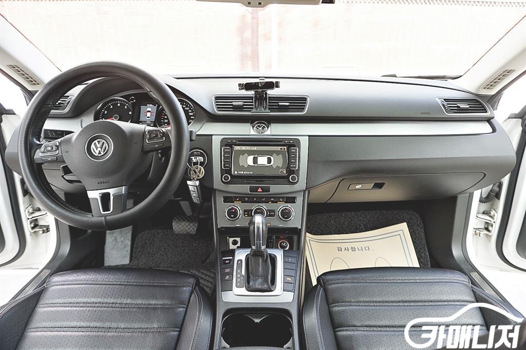 Volkswagen CC New CC 2.0 TSI thumbnail 9