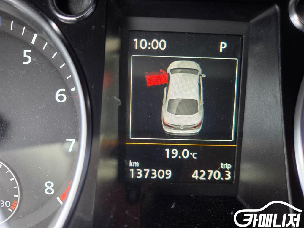 Volkswagen CC New CC 2.0 TSI thumbnail 15