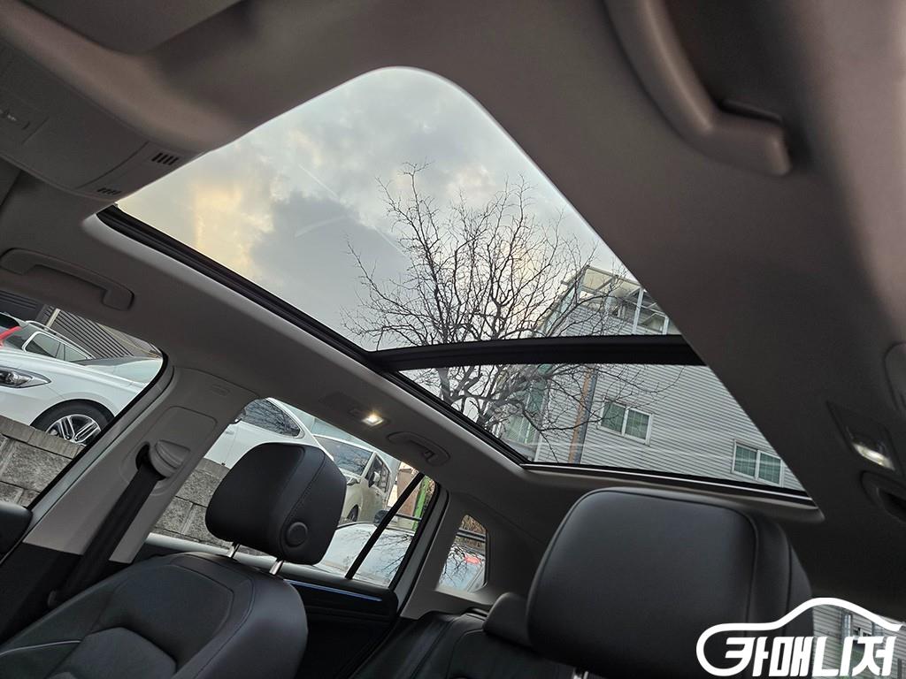 Volkswagen Tiguan 2.0 TDI Prestige thumbnail 16