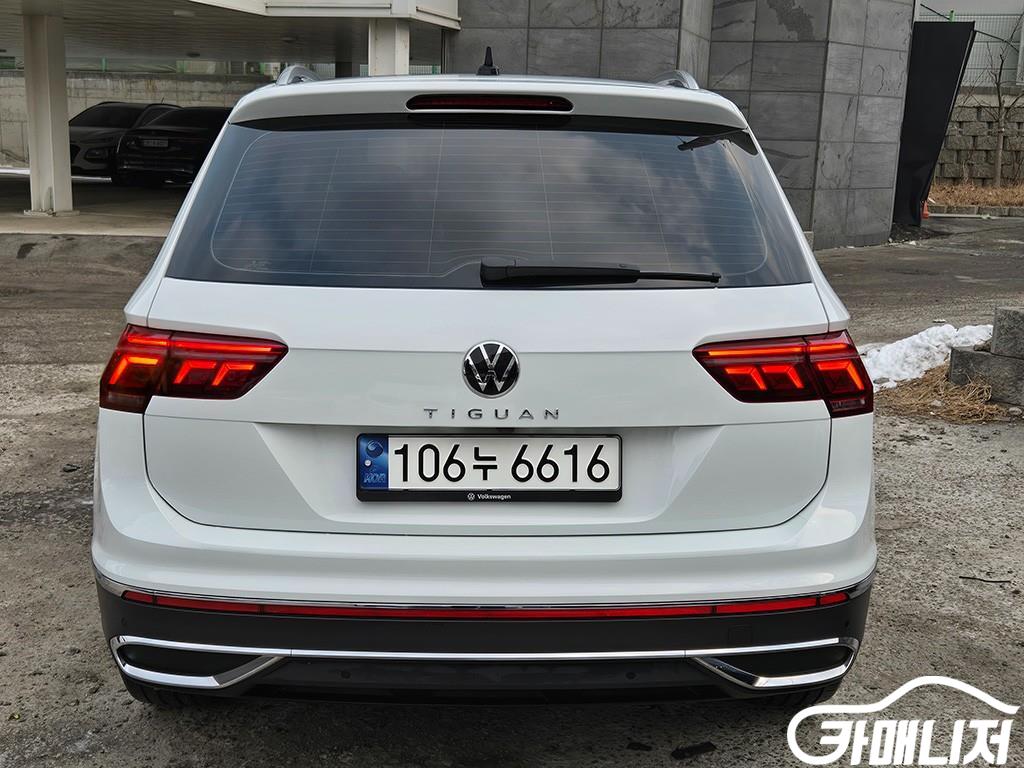 Volkswagen Tiguan 2.0 TDI Prestige thumbnail 4