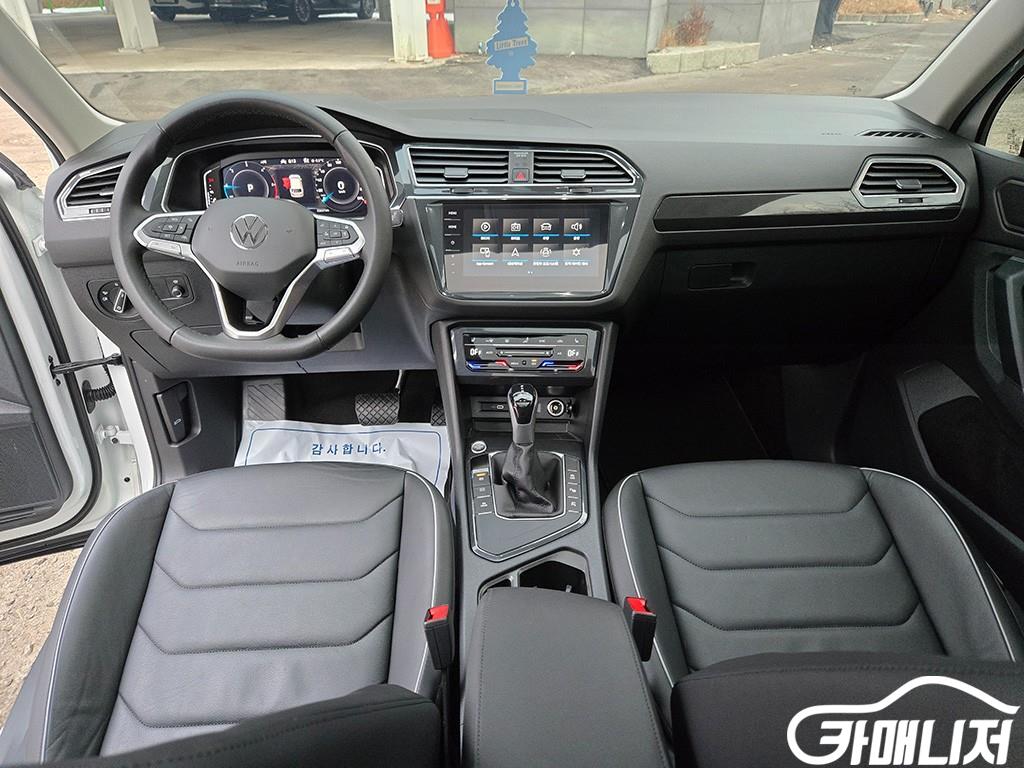 Volkswagen Tiguan 2.0 TDI Prestige thumbnail 9