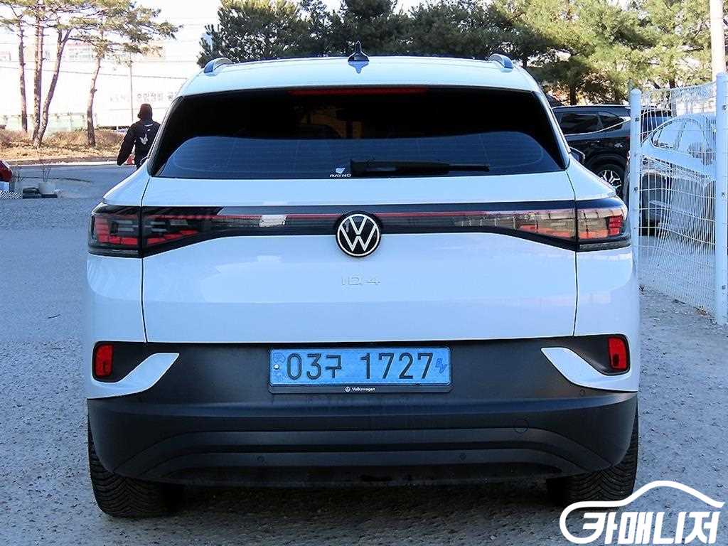 Volkswagen ID.4 Pro thumbnail 4