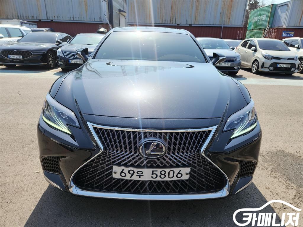 Lexus LS LS500h 3.5 Platinum AWD