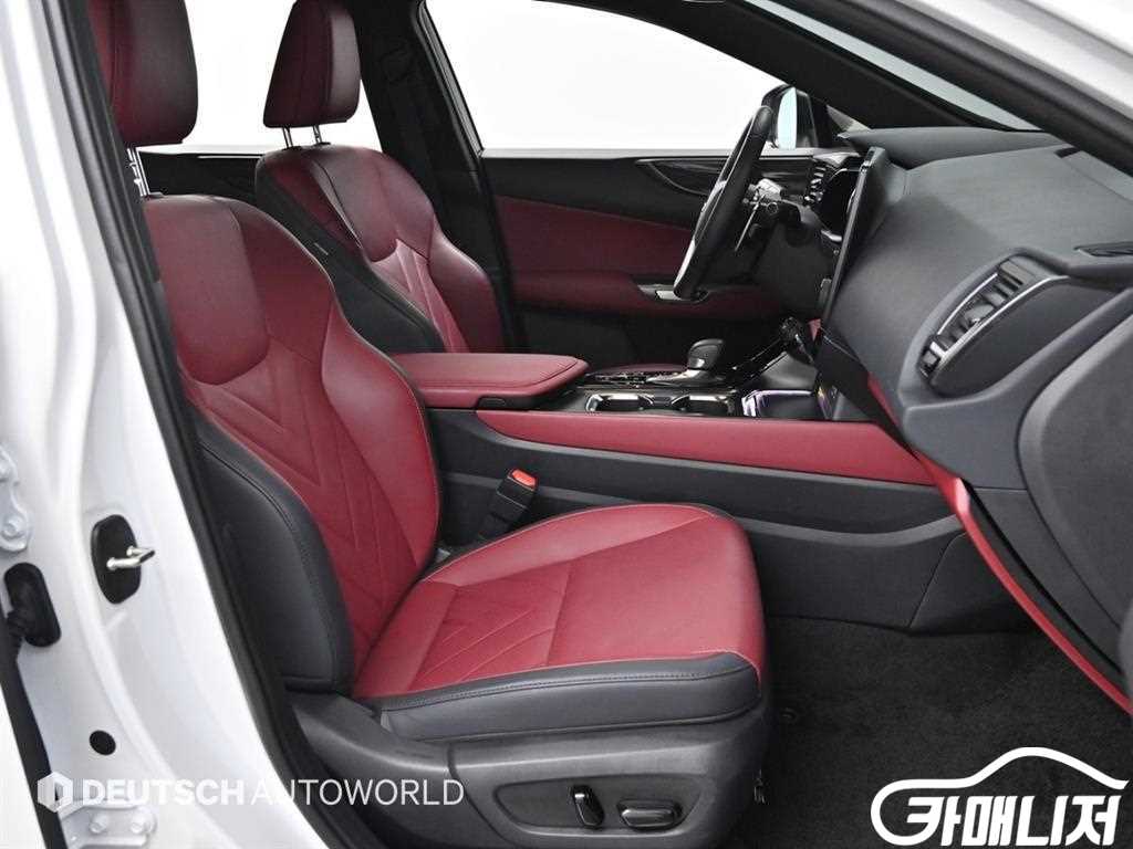 Lexus NX NX 350h Premium thumbnail 10