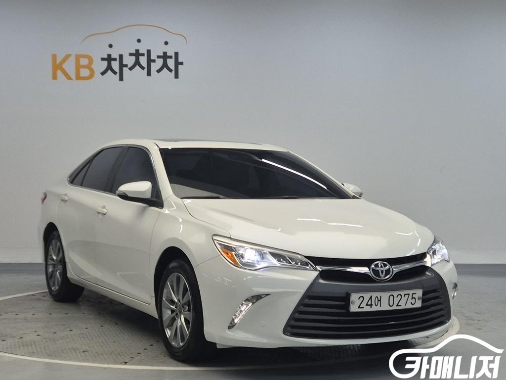 Toyota Camry 2.5 XLE