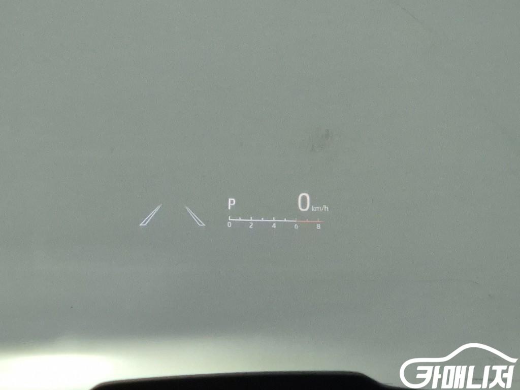 Toyota Sienna 2.5 2WD Hybrid thumbnail 16