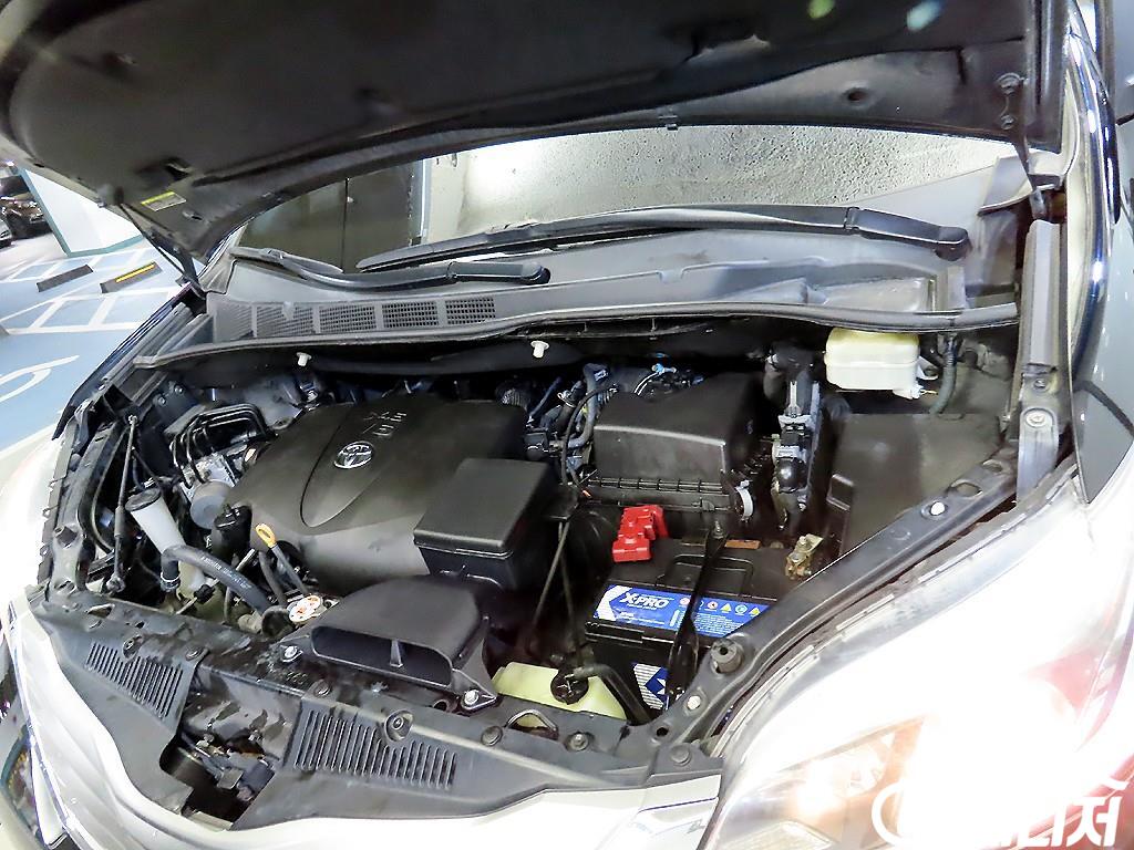 Toyota Sienna 3.5 AWD thumbnail 19