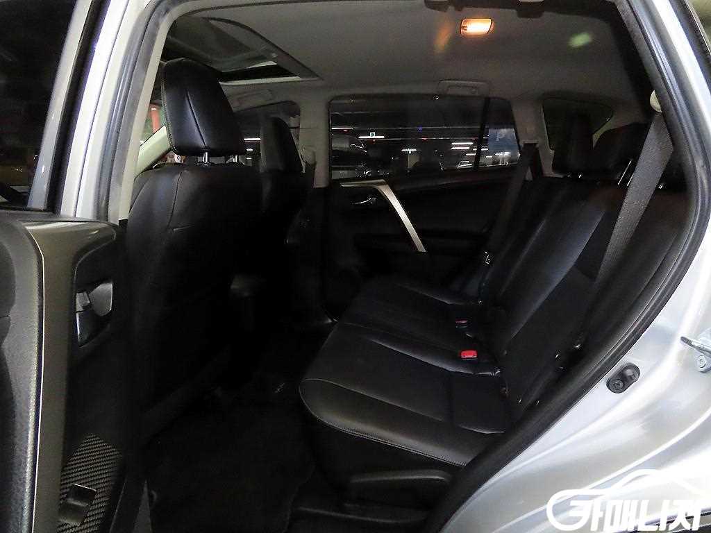 Toyota RAV4 Rabeu4 2.5 4WD thumbnail 7