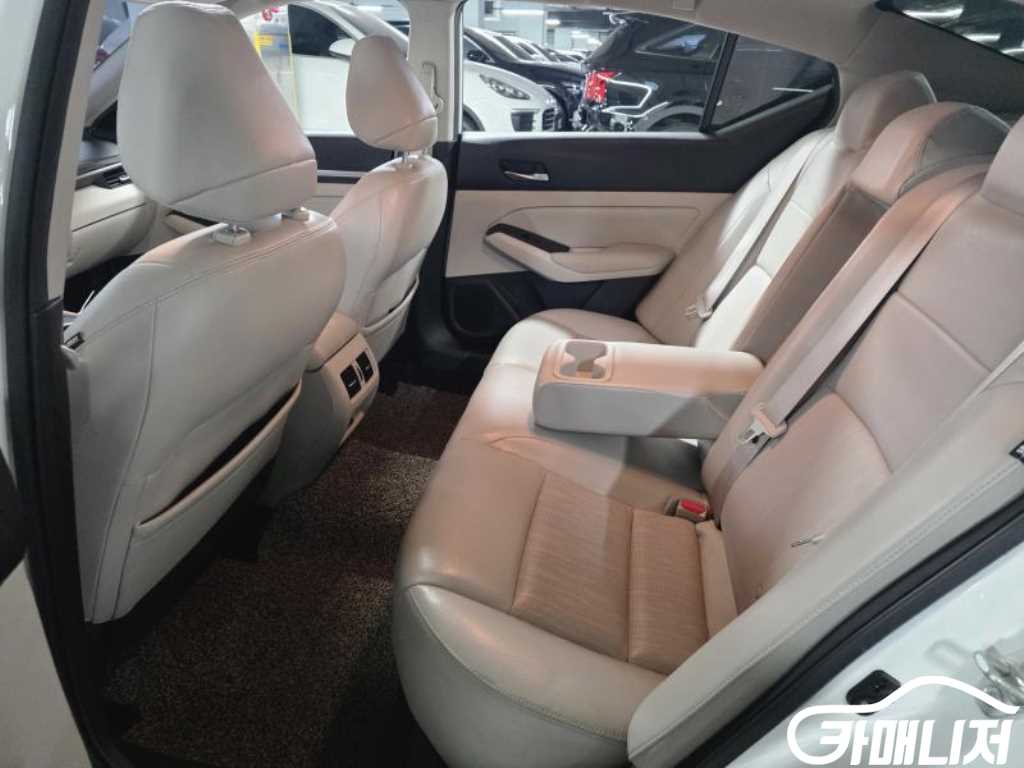 Nissan Altima 2.5 Special Edition thumbnail 8