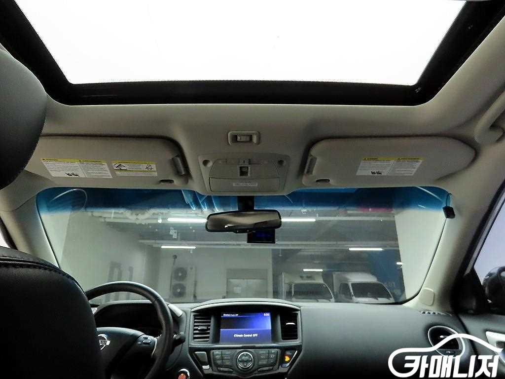 Nissan Pathfinder Pathfinder4th Gen 3.5 4WD thumbnail 16