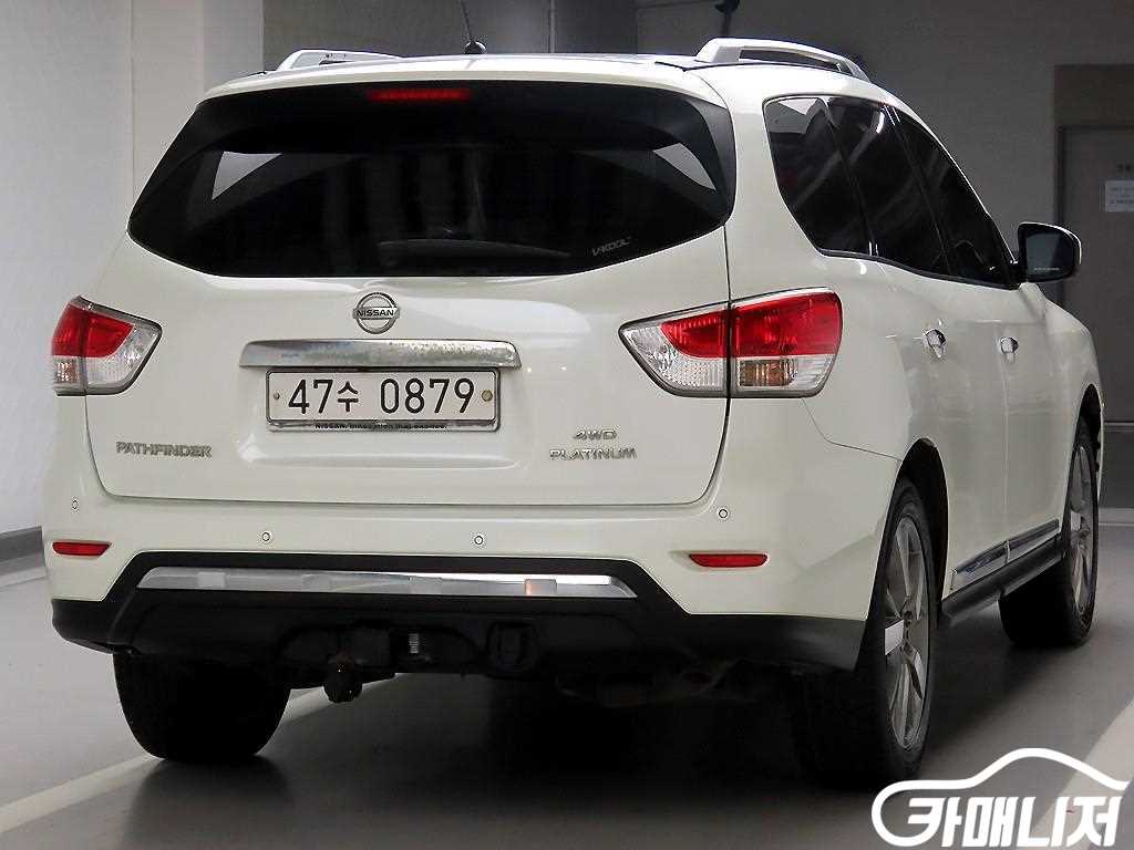 Nissan Pathfinder Pathfinder4th Gen 3.5 4WD thumbnail 4