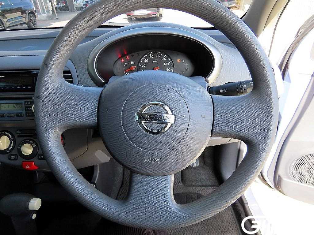 Nissan March 1.2 thumbnail 8