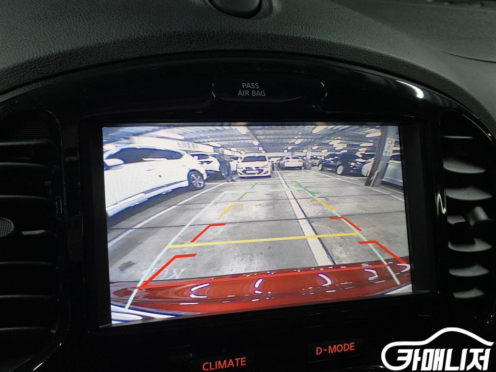 Nissan Juke 1.6 SV thumbnail 14