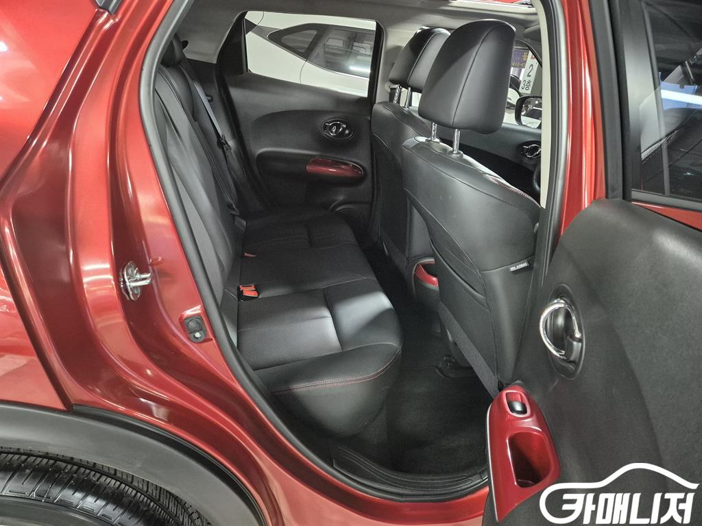 Nissan Juke 1.6 SV thumbnail 17