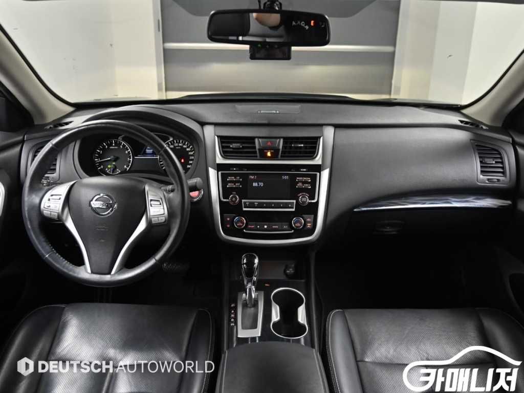 Nissan Altima 2.5 Smart thumbnail 7