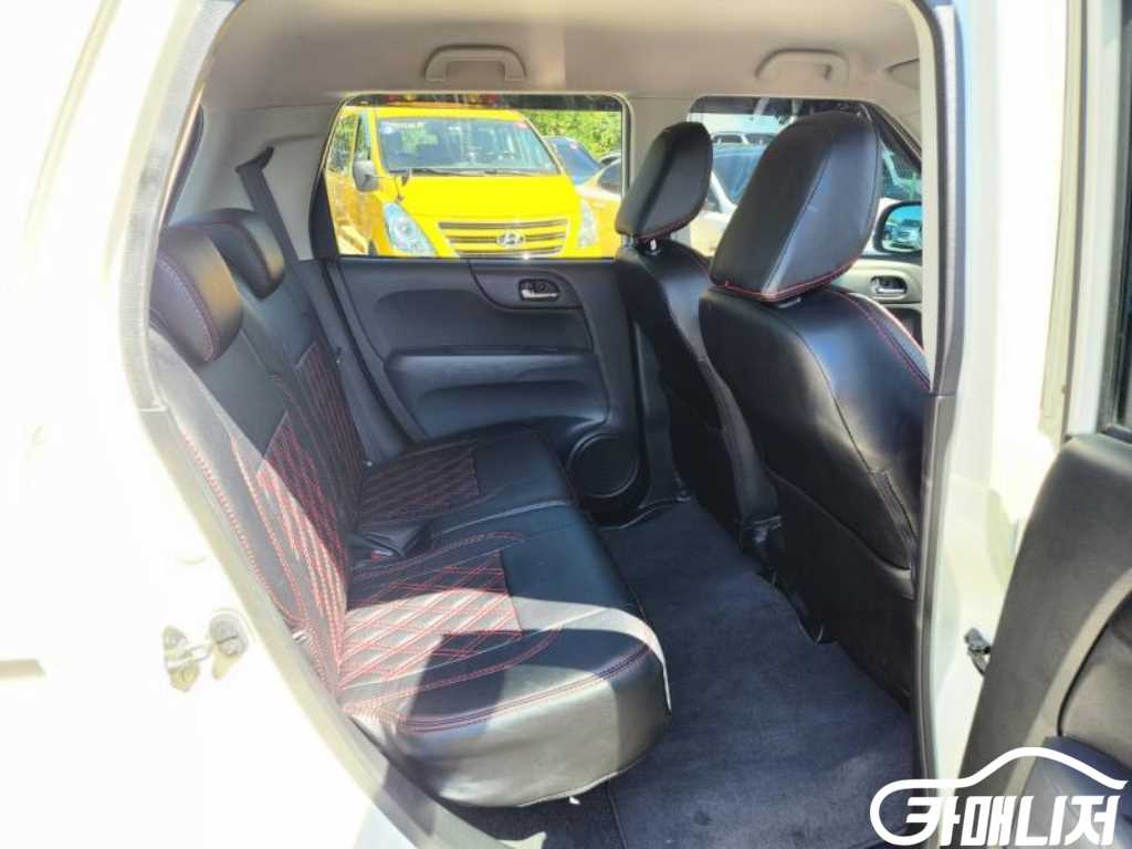 Honda N-ONE 0.6 2WD thumbnail 6