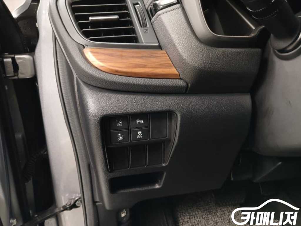 Honda CR-V CR-V 5th Gen 1.5 EX-L 2WD thumbnail 12