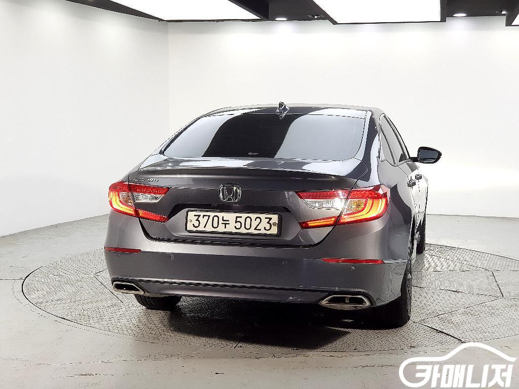 Honda Accord 1.5 Turbo thumbnail 3