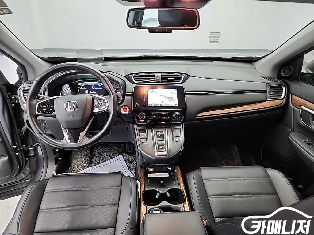 Honda CR-V CR-V 5th Gen 2.0 Hybrid Touring 4WD thumbnail 7