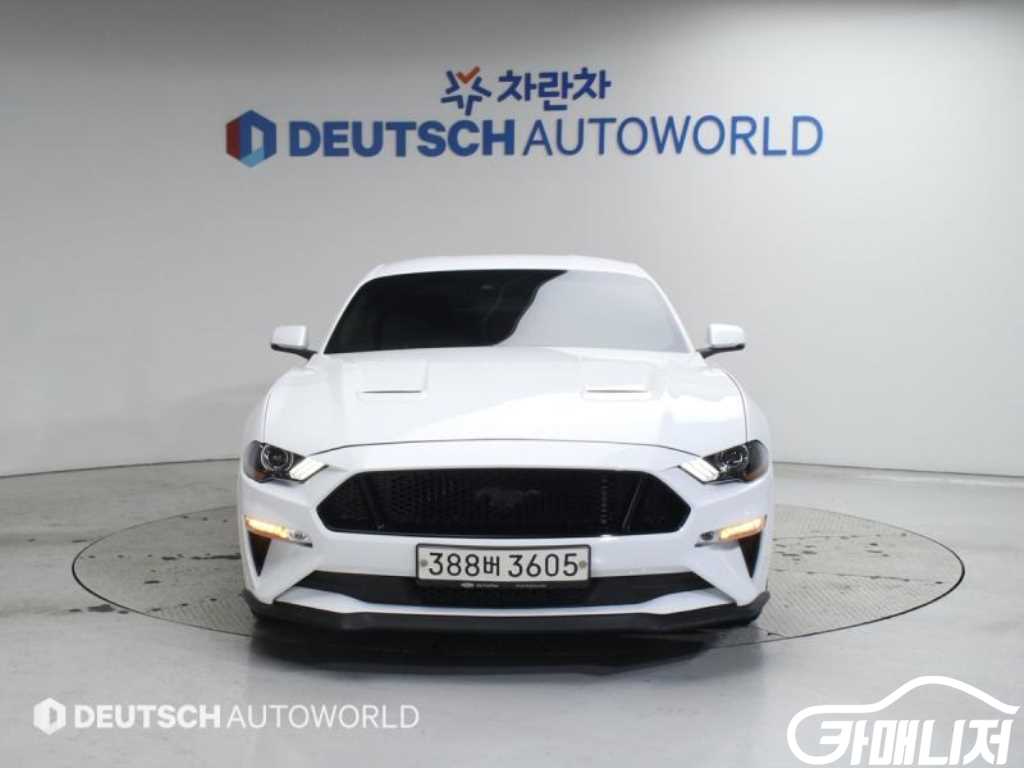 Ford Mustang Mustang 6th Gen 5.0 GT Coupe thumbnail 3