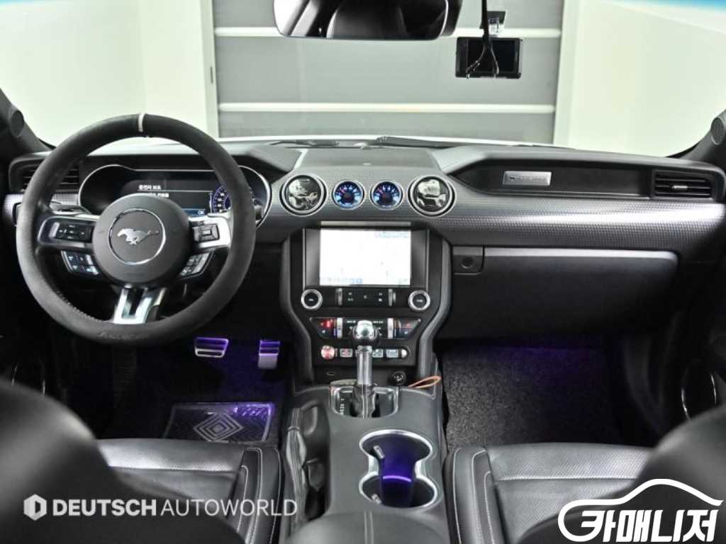 Ford Mustang Mustang 6th Gen 5.0 GT Coupe thumbnail 7