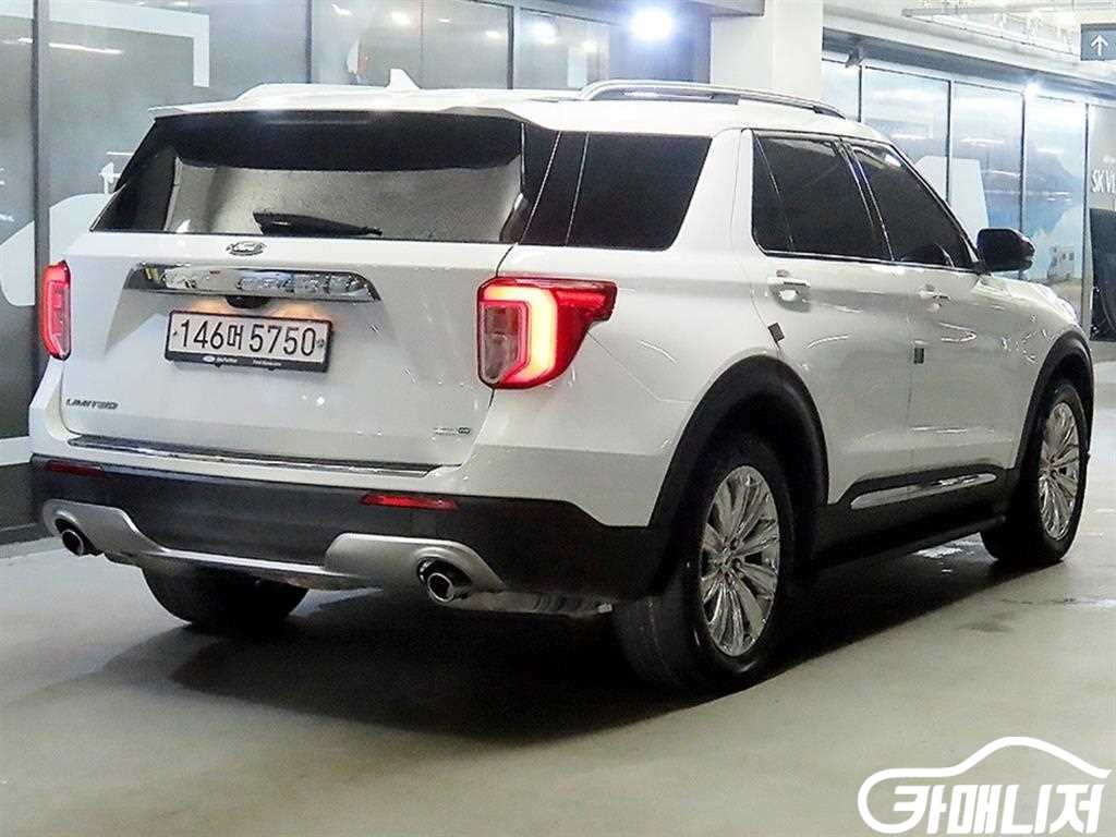 Ford Explorer Explorer 6th Gen 2.3 AWD Rimitideu thumbnail 4