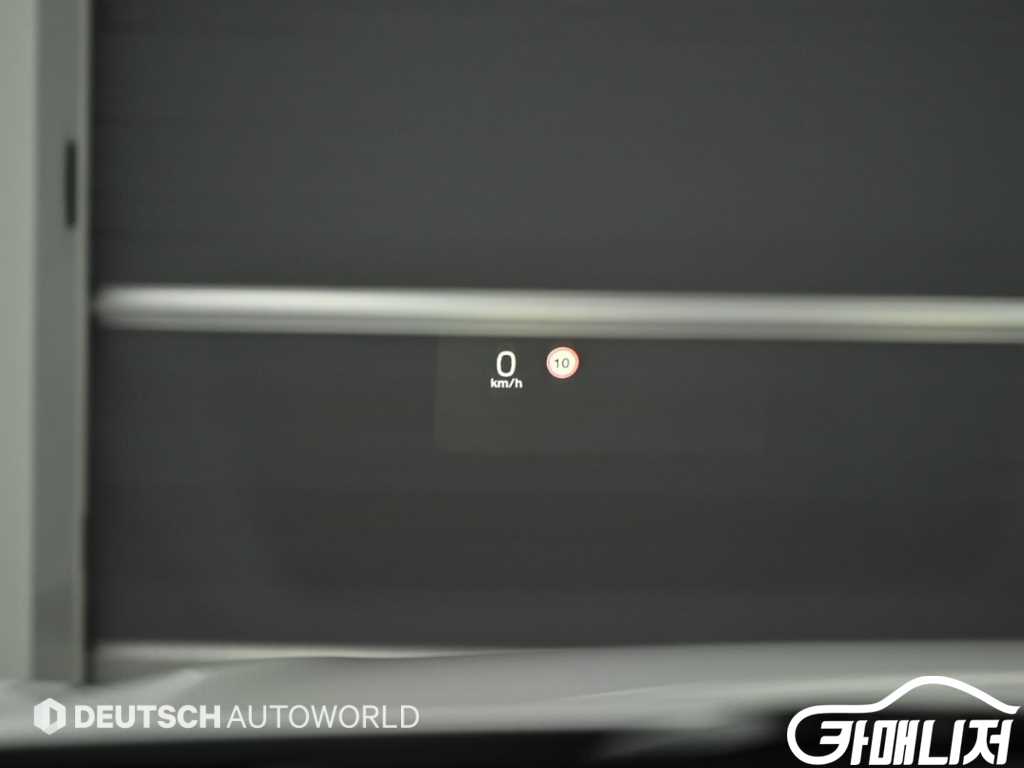 Volvo S90 T8 AWD Inscription thumbnail 17