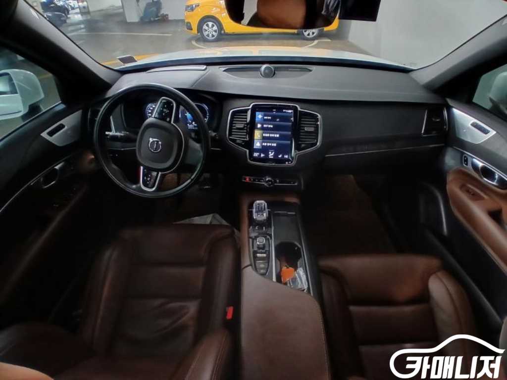 Volvo XC90 XC90 2nd Gen 2.0 T8 AWD thumbnail 6