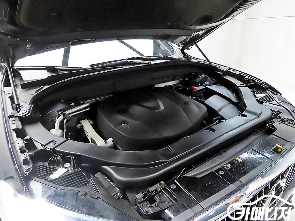 Volvo XC60 B5 AWD Inscription thumbnail 19