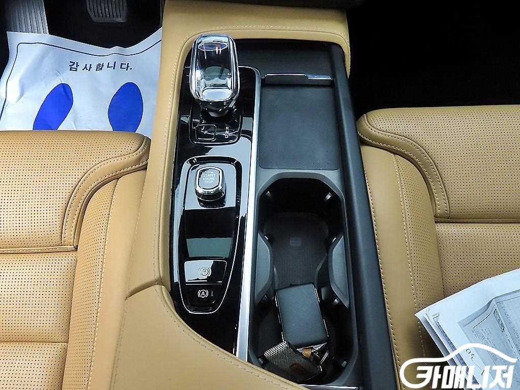 Volvo XC90 XC90 2nd Gen 2.0 B6 AWD thumbnail 10