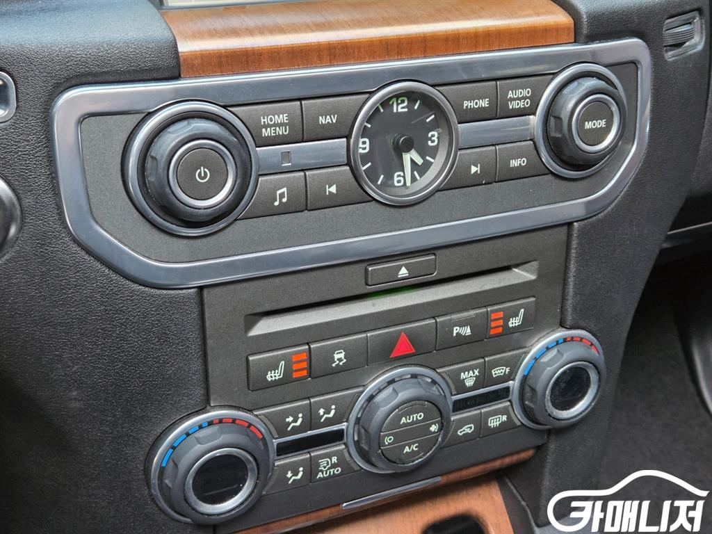 Land Rover Discovery Discovery 4 3.0 TDV6 HSE thumbnail 13