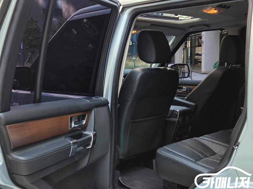 Land Rover Discovery Discovery 4 3.0 TDV6 HSE thumbnail 7