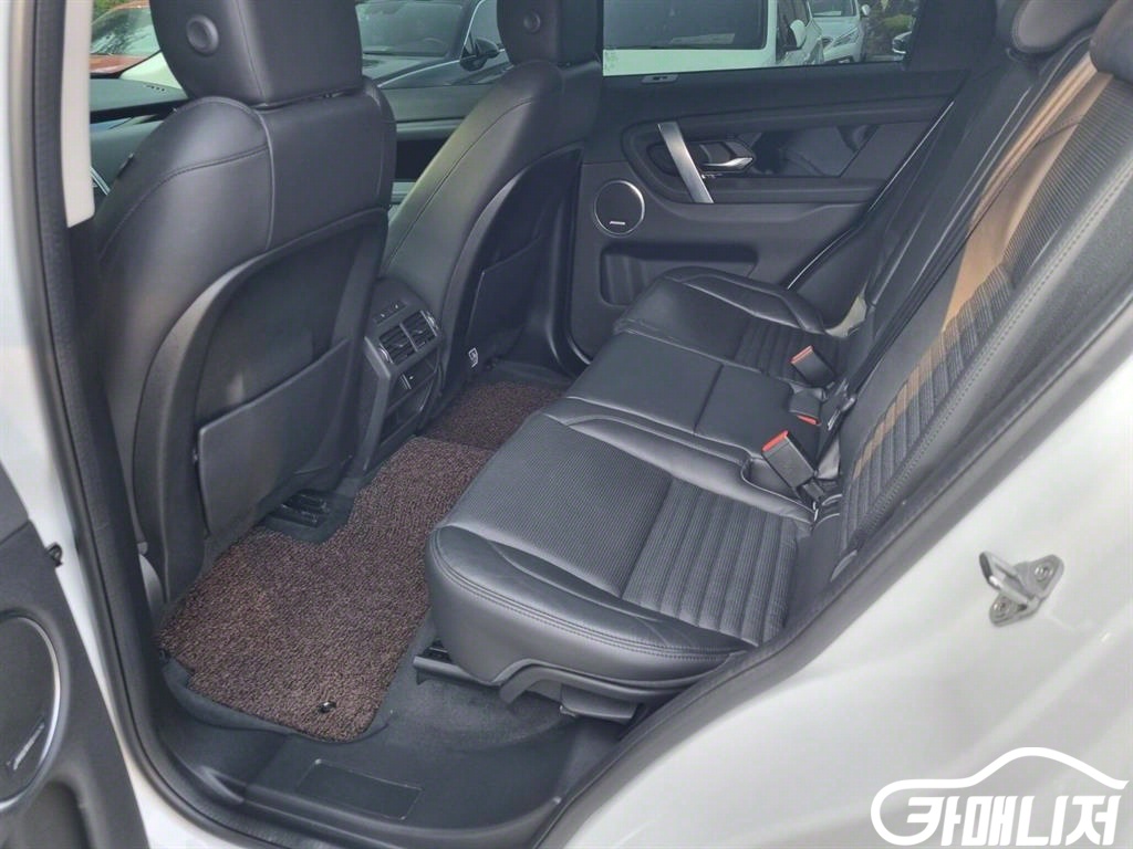 Land Rover Discovery Sport Discovery Sports 2nd Gen P250 Dynamic SE thumbnail 15