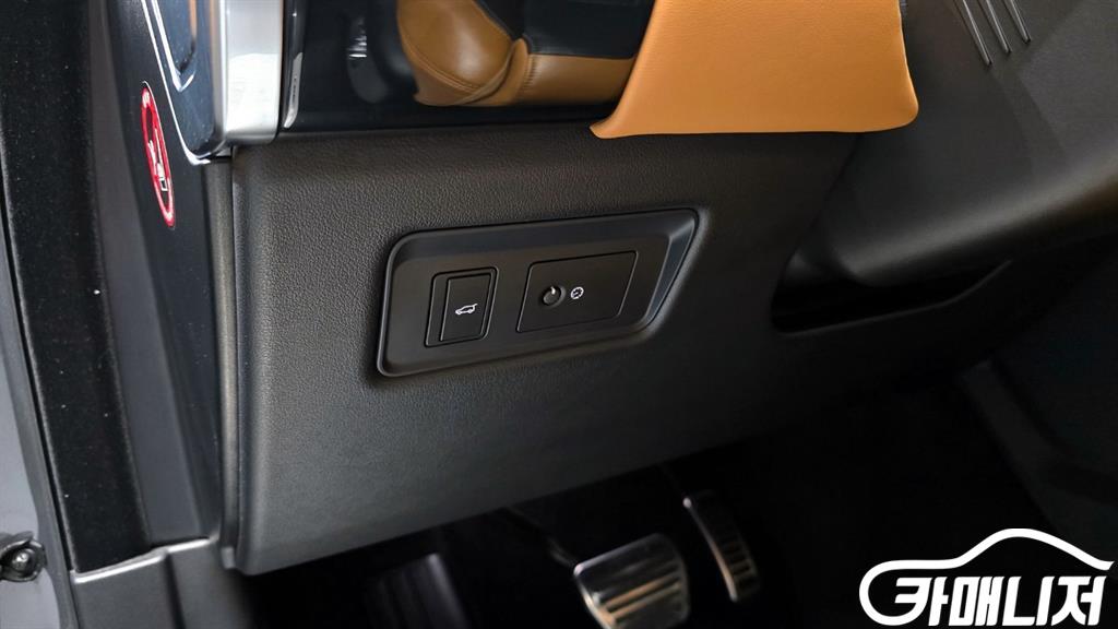 Land Rover Range Rover Sport Range Rover Sport 2nd Gen 3.0 SDV6 AB Dynamic thumbnail 11