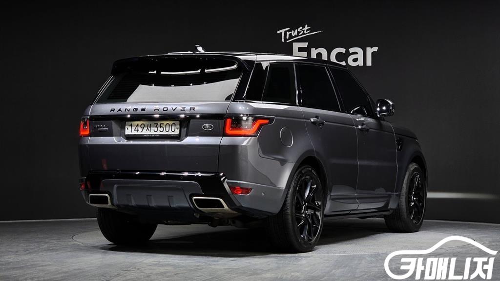 Land Rover Range Rover Sport Range Rover Sport 2nd Gen 3.0 SDV6 AB Dynamic thumbnail 3