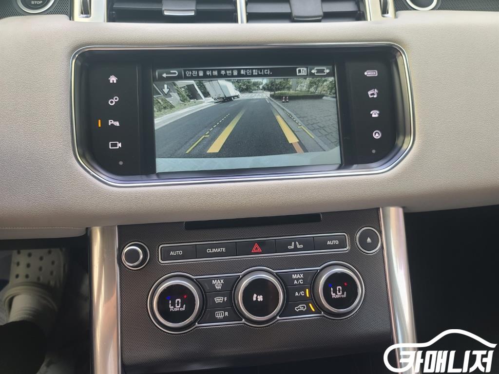 Land Rover Range Rover Sport Range Rover Sport 2nd Gen 3.0 SDV6 HSE Dynamic thumbnail 17