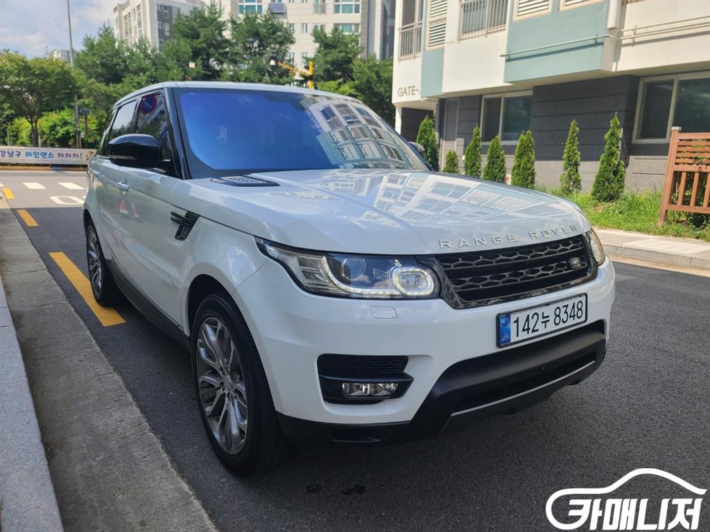 Land Rover Range Rover Sport Range Rover Sport 2nd Gen 3.0 SDV6 HSE Dynamic thumbnail 6