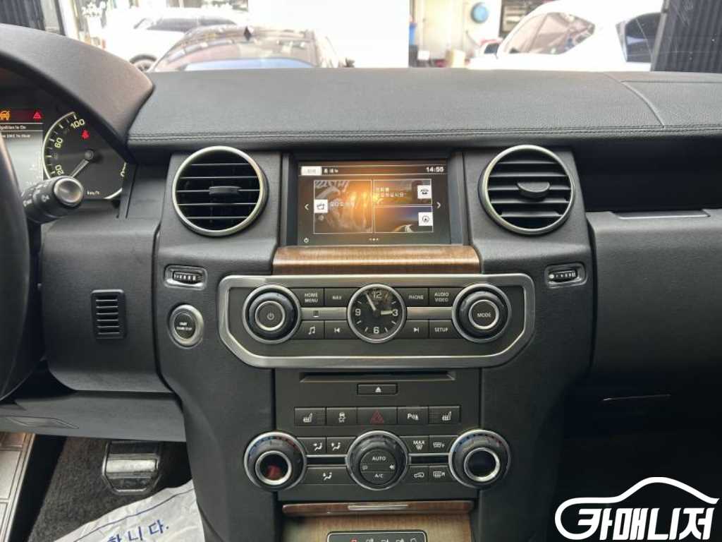 Land Rover Discovery Discovery 4 3.0 SDV6 SE thumbnail 11