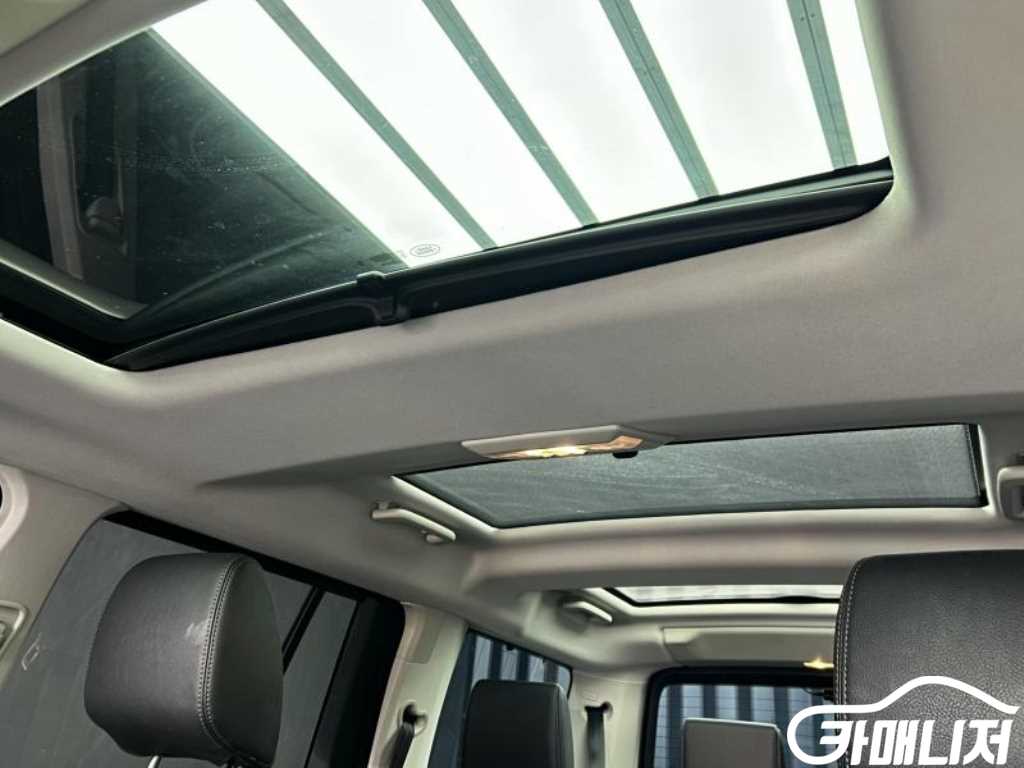 Land Rover Discovery Discovery 4 3.0 SDV6 SE thumbnail 12