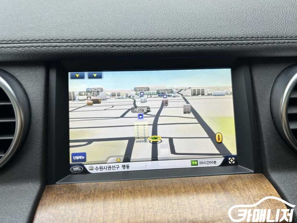 Land Rover Discovery Discovery 4 3.0 SDV6 SE thumbnail 15