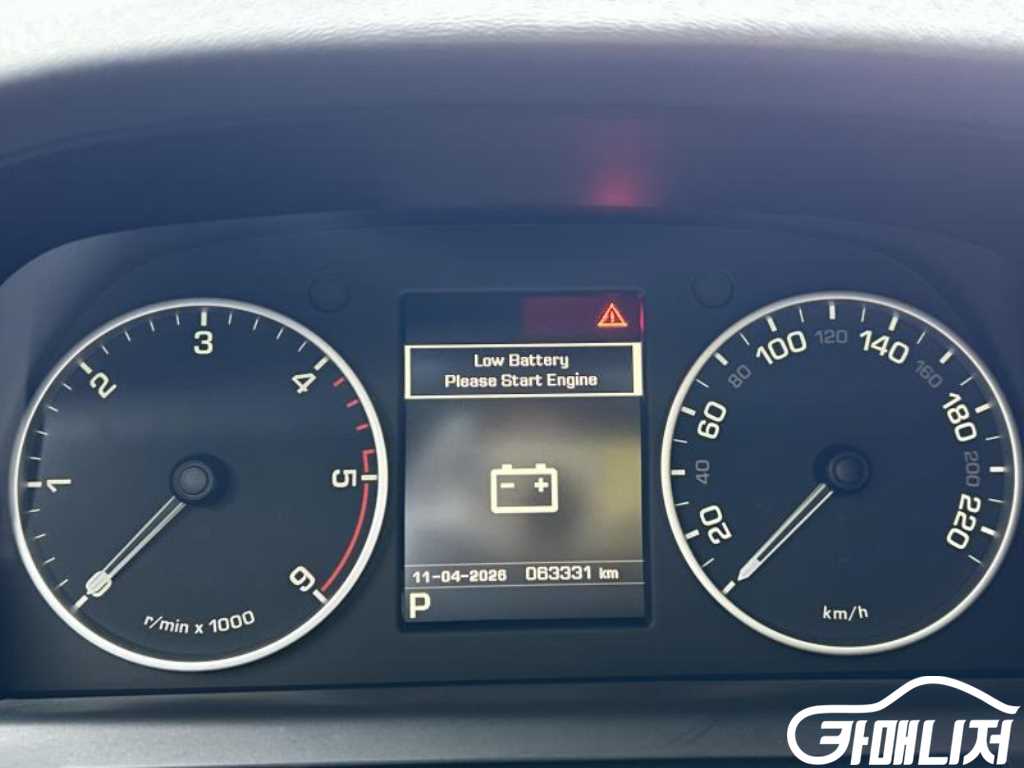 Land Rover Discovery Discovery 4 3.0 SDV6 SE thumbnail 16