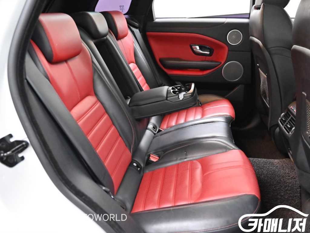 Land Rover Range Rover Evoque 2.0 TD4 HSE Dynamic thumbnail 12