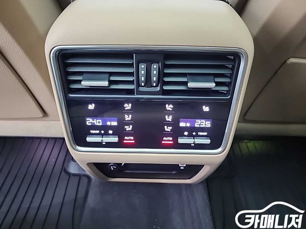 Porsche Cayenne 3.0 Coupe thumbnail 12