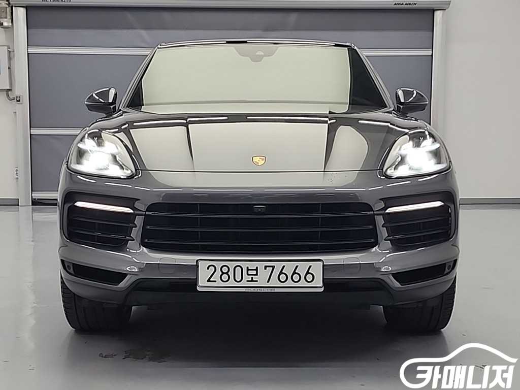 Porsche Cayenne 3.0 Coupe thumbnail 2