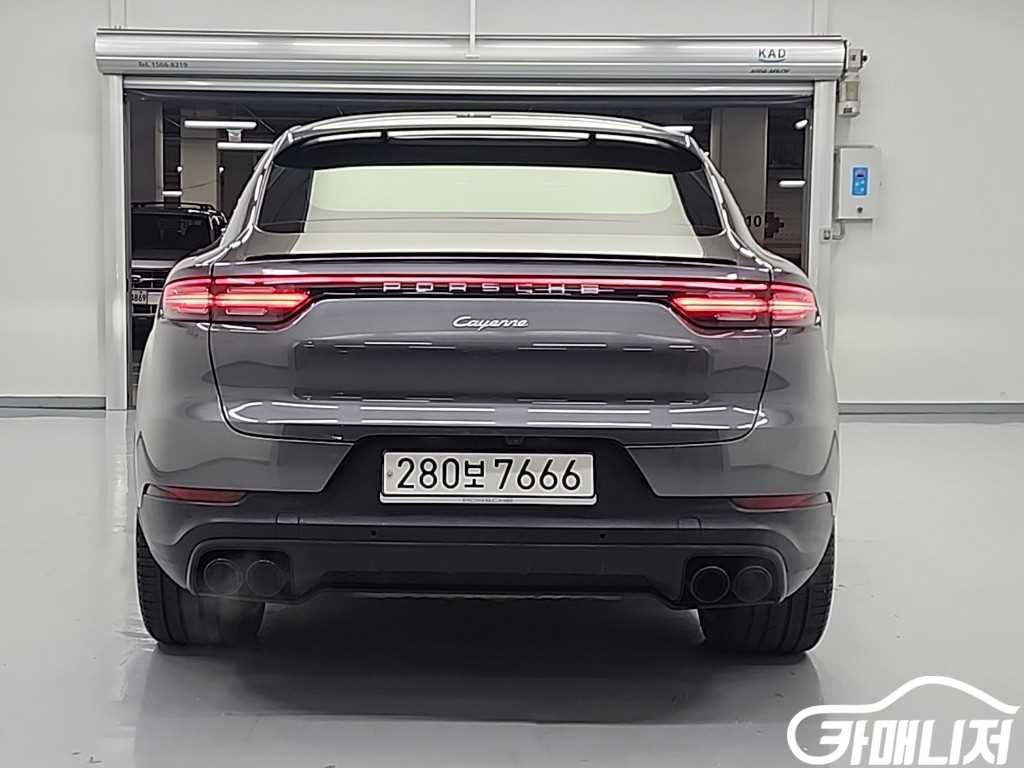 Porsche Cayenne 3.0 Coupe thumbnail 3